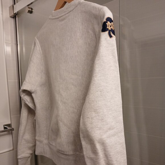 Vintage Champion Notre Dame Fighting Irish Sweatshirt - Picture 8 of 11